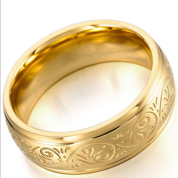 mowom Jewelry - Unisex Gold tone stainless steel Ring💍🚨